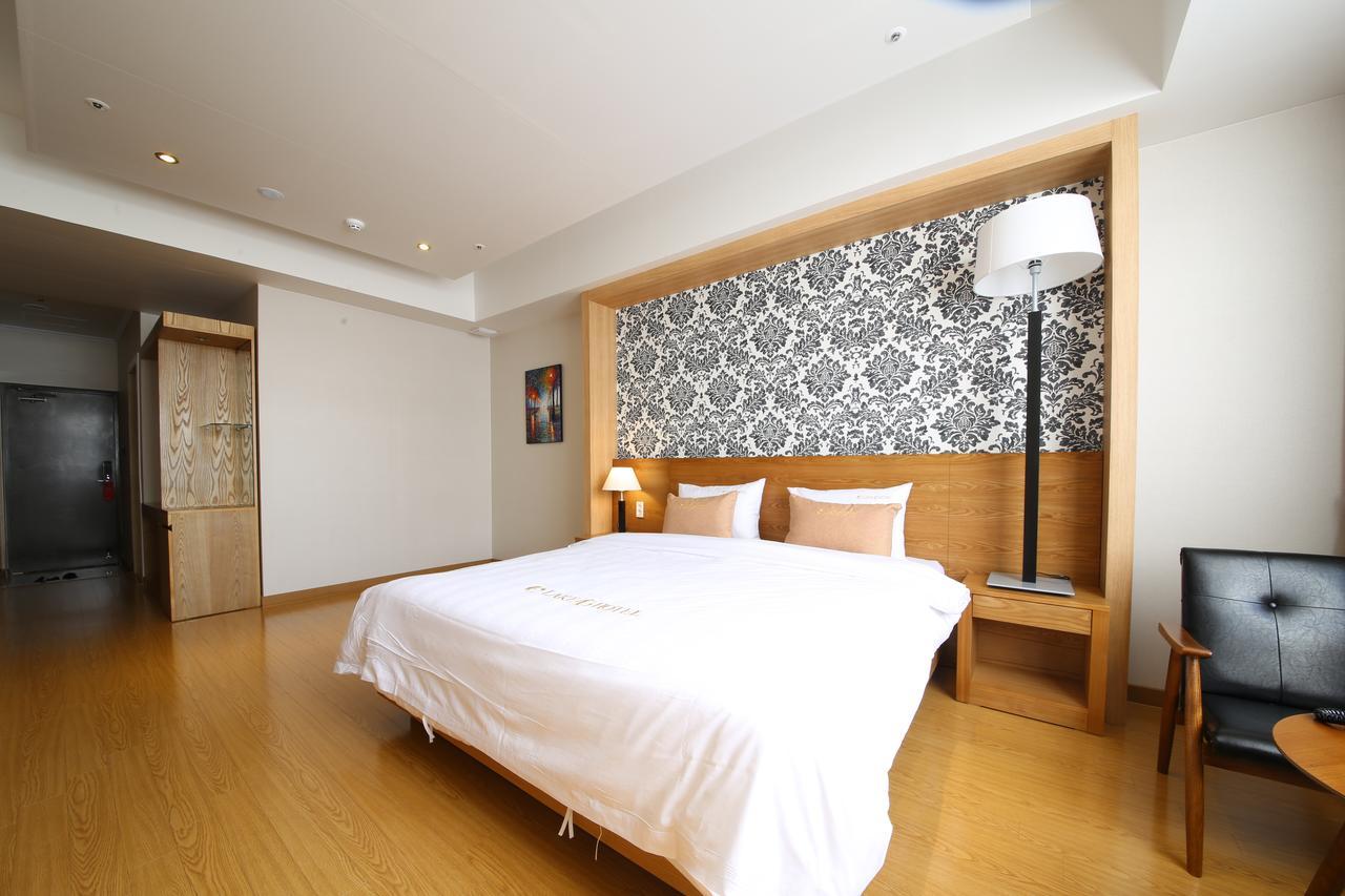 Lake 45 Hotel Naju Exterior photo